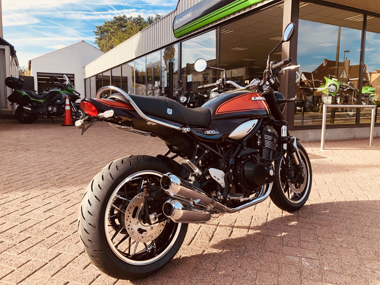 125Cc Motor Opdrijven  : Verkoop Uw 2Dehands 125 Cc Motoren En Scooters (Enkel Voor Particulieren) Met 15 Foto�s Gedurende 2 Maanden.