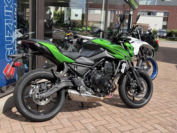 Kawasaki Z650 S | DEMO