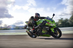 NINJA ZX-4RR