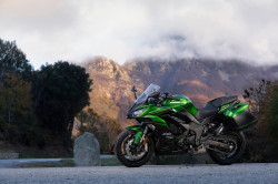 NINJA 1100SX SE