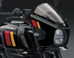 GSX-8TT