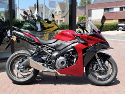 Suzuki GSX-S1000GT
