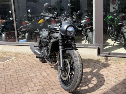 Kawasaki ELIMINATOR 500 SE