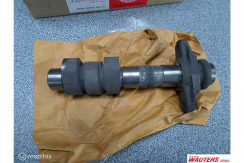 Nokkenas  Honda  VT600C  NR 14120-MR1-000