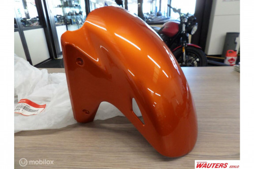 Spatbord  vooraan goldwing GL1800 USA MODEL