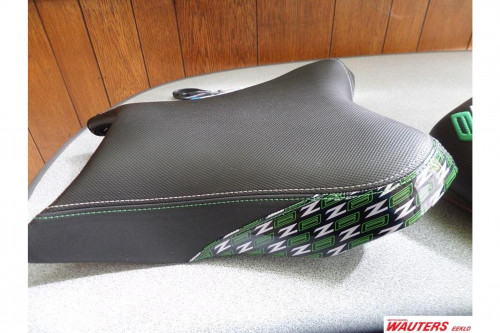 Zadel kawasaki Z800