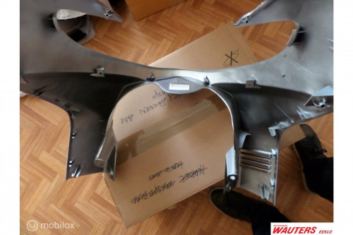 Bovenkuip SYM gts125+gts250 euro modellen