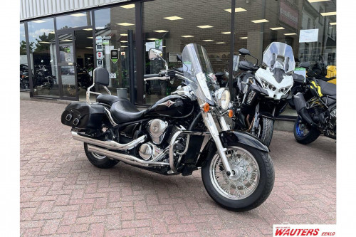 Kawasaki VN 900 Classic Tourer