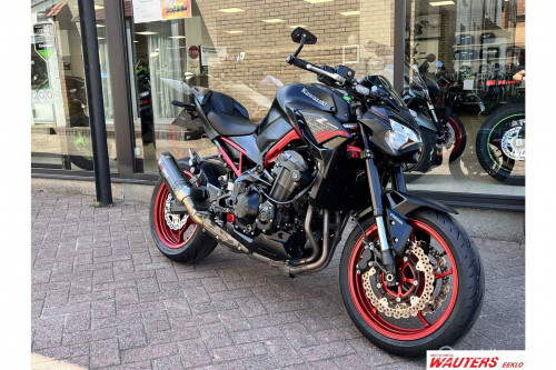 Kawasaki Z900