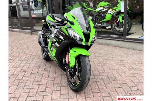 Kawasaki Ninja ZX-10R KRT Replica