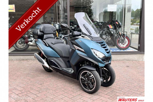 Peugeot Metropolis SW