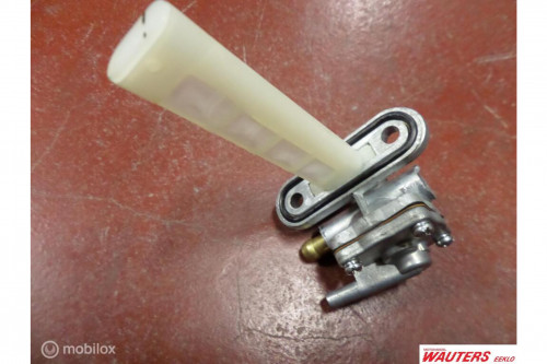 Benzinekraan  GSX1100X NR 44300-45471