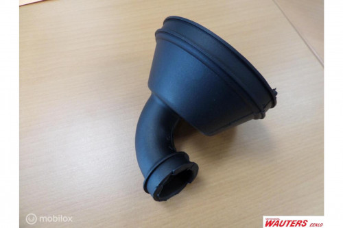 Inlaatrubber LUCHTFILTER  NR 13881-40B00