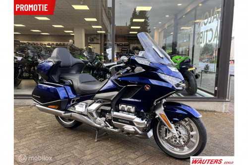 Honda GL 1800 GoldWing Touring Deluxe DCT