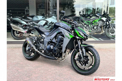 Kawasaki Z 1000 R Akrapovic