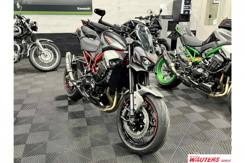 Kawasaki Z900