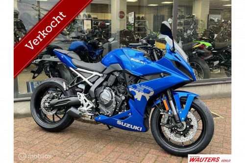 Suzuki GSX-8R
