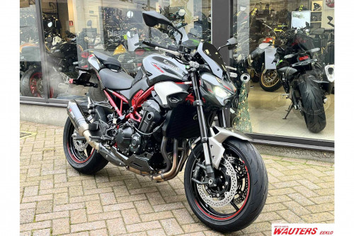 Kawasaki Z900
