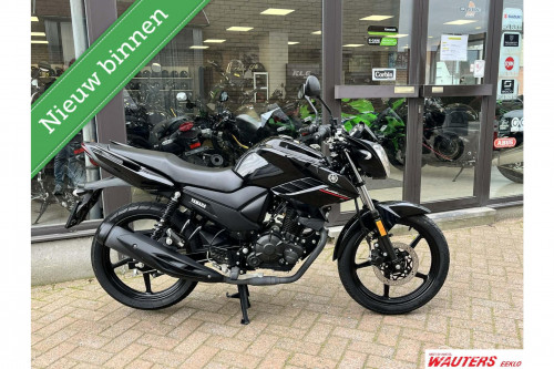 Yamaha YS 125 YBR 1 jaar garantie