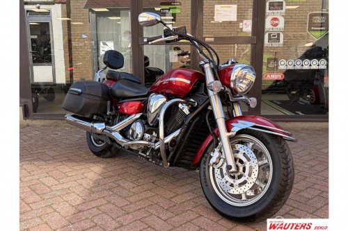 Yamaha XVS 1300A Midnight Star