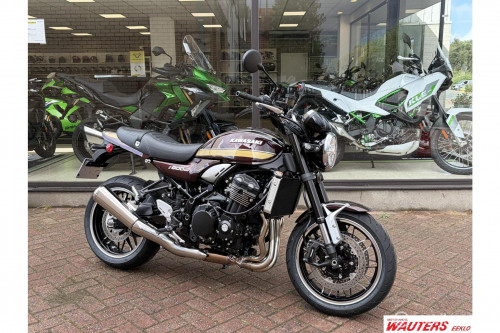 Kawasaki Z900RS